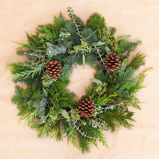 FRESH CHRISTMAS WREATH